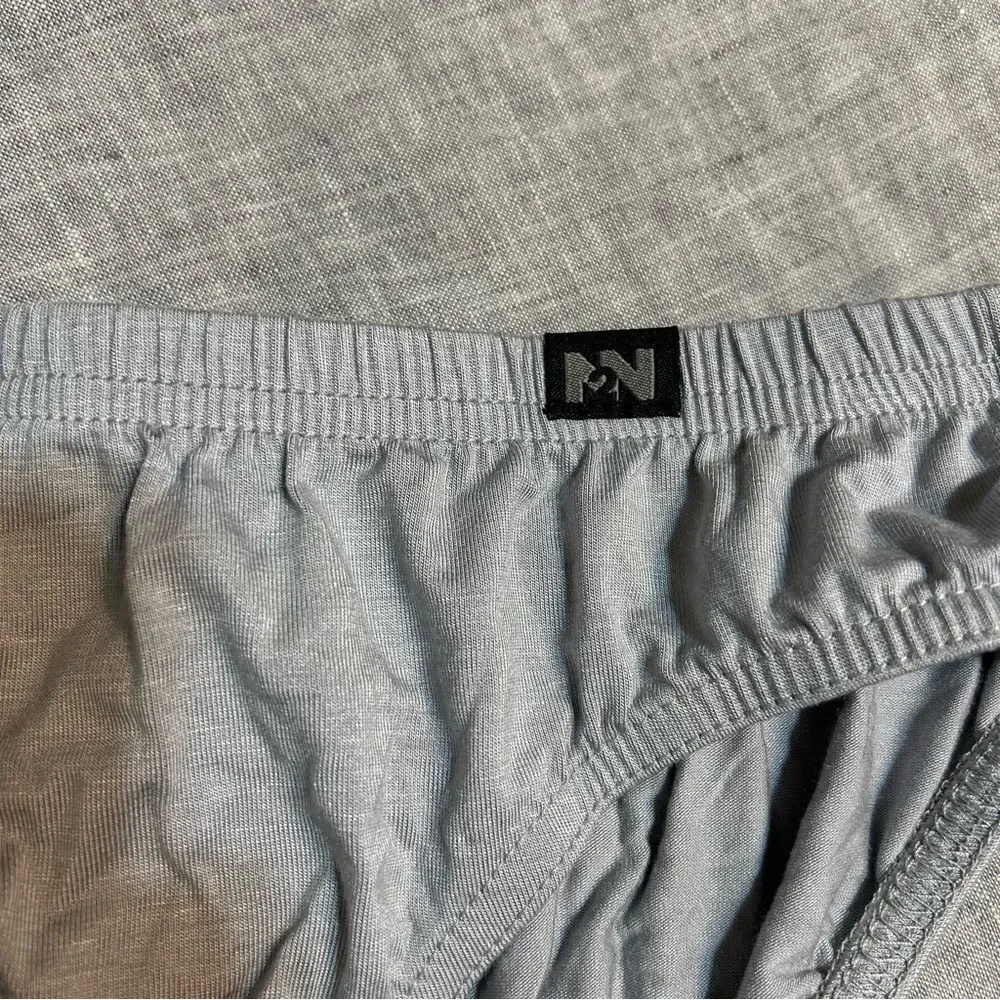 N2N Bodywear Bamboo Stretch Briefs Size Medium NWT